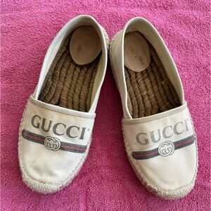 GUCCI Spadriles - Size 71/2 fits 61/2